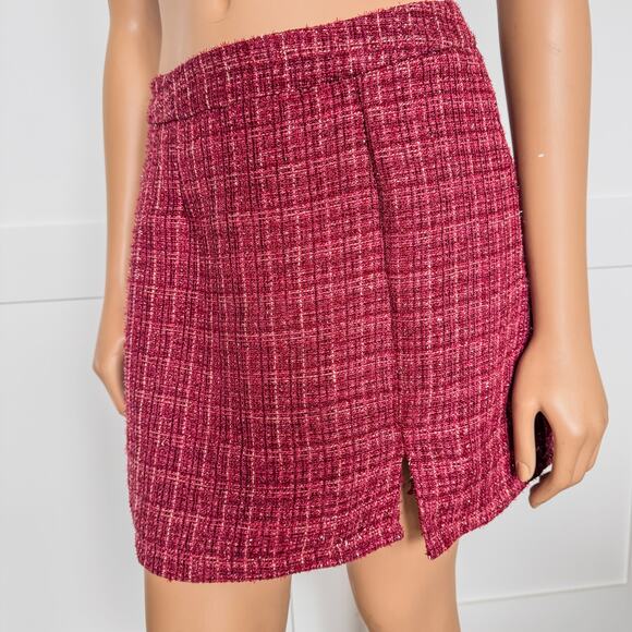 NWT-Blue Rain of Francesca’s-Clara Tweed Mini Skirt-Burgundy Red-Women’s Small - Picture 10 of 11